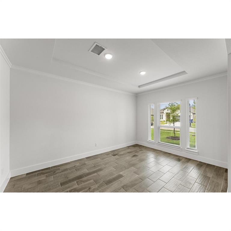 Las Lomas - Residential