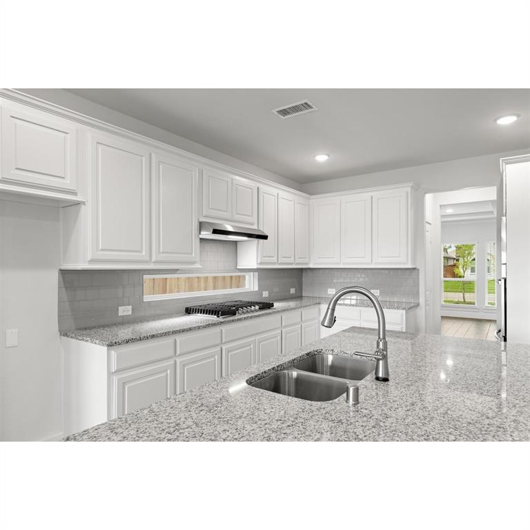 Las Lomas - Residential