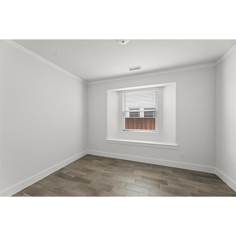 Las Lomas - Residential