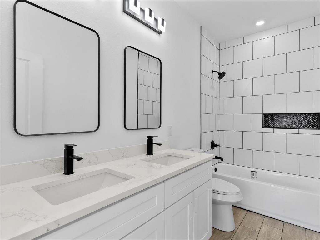 Canyon Creek III - Residential