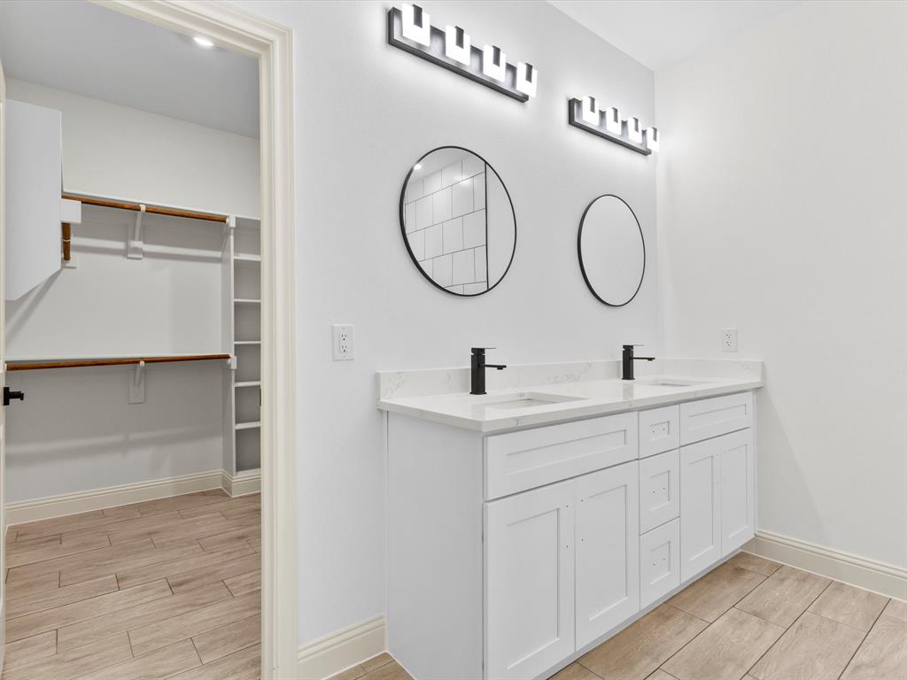 Canyon Creek III - Residential