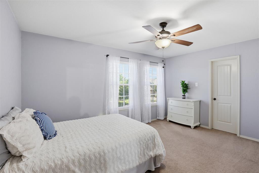 2921 Wispy Trail