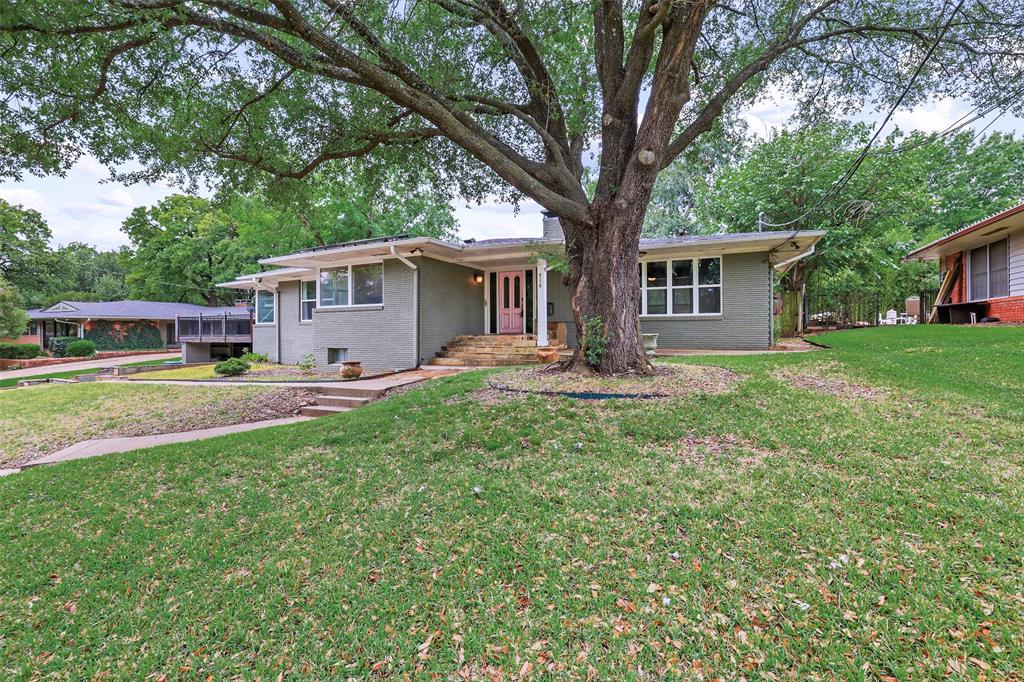 716 Westwood Drive
