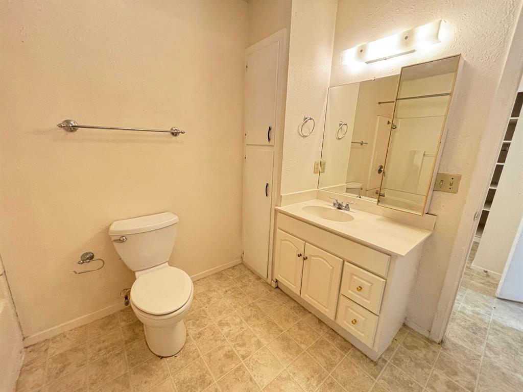 Graham Square - Residential Lease