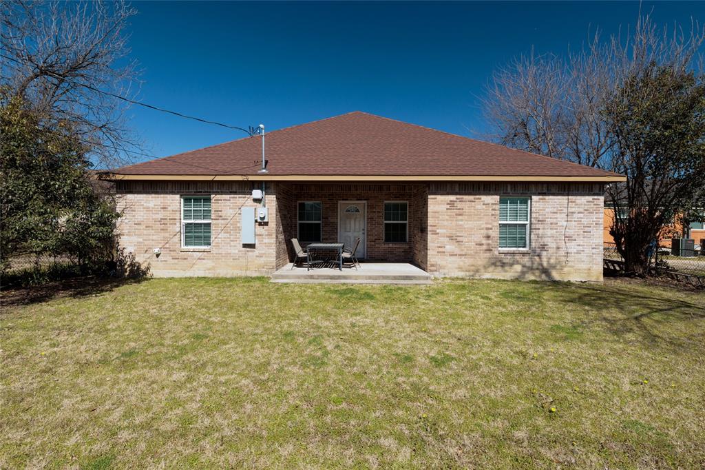 3014 Falls Drive