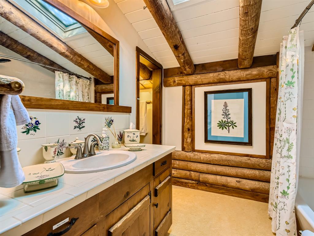 End Of The Race Sub - Residential