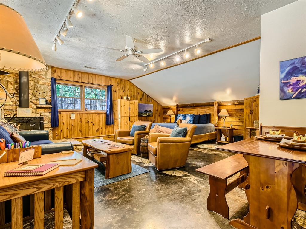 End Of The Race Sub - Residential