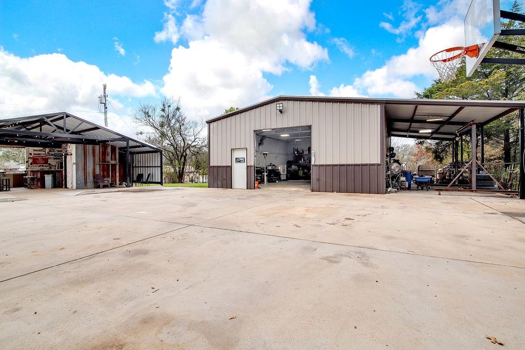 3817 Cross Timber Road