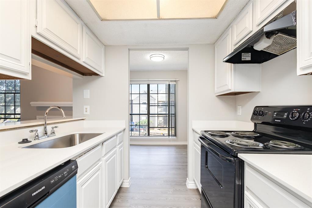 Meadows Condo - Residential