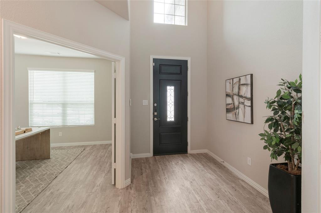 1616 Berry Ridge Trail