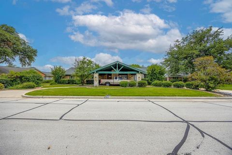 A home in Farmers Branch