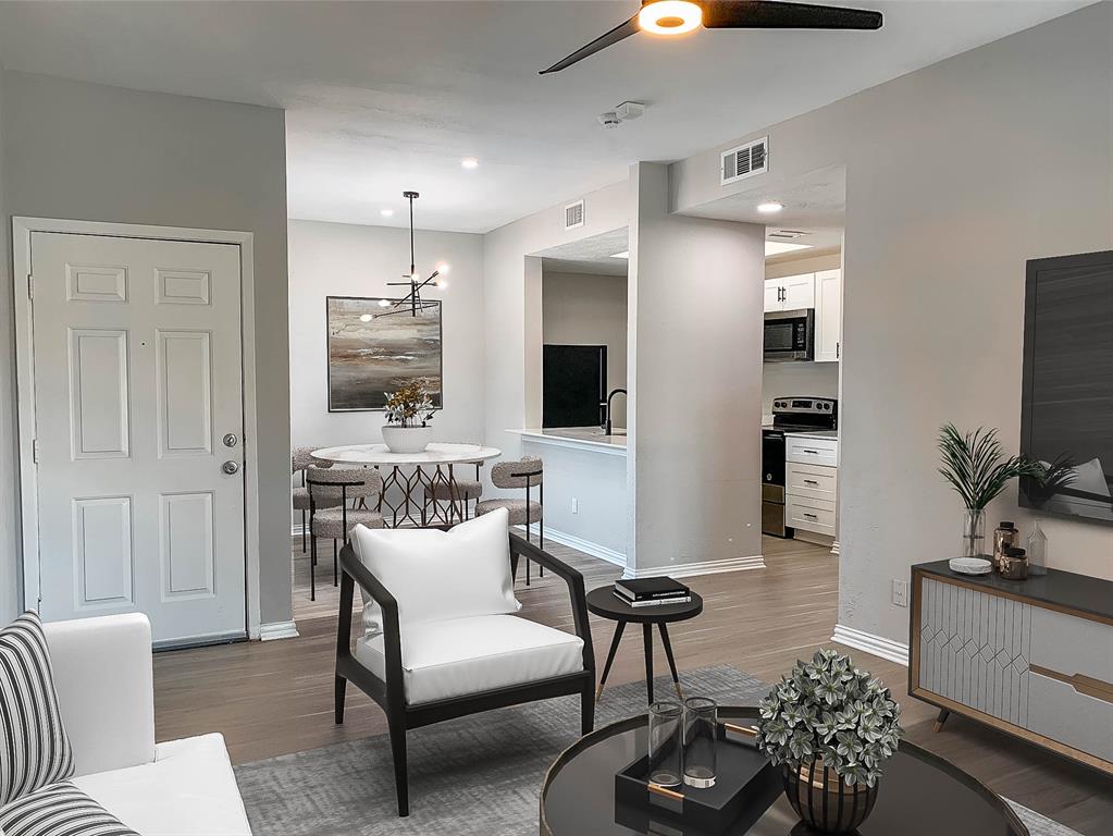 8601 Park Lane 523