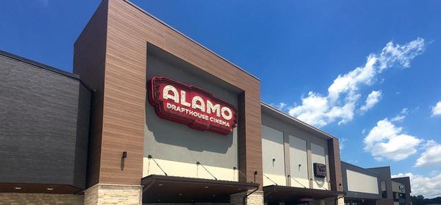 Woods On Park Lane Condo - Residential