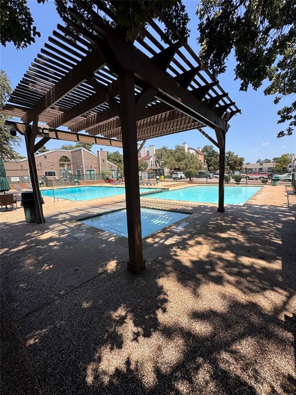 Arlington Oaks Condo - Residential Lease