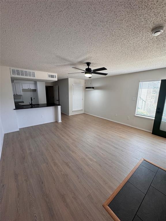 Arlington Oaks Condo - Residential Lease