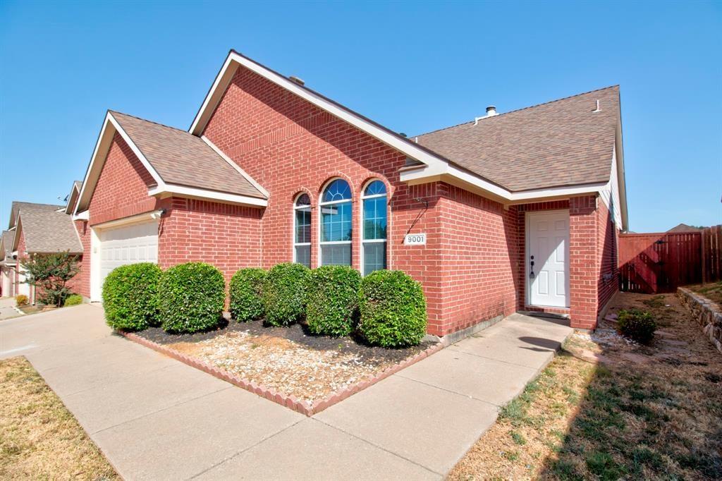 9001 Wild Rose Lane