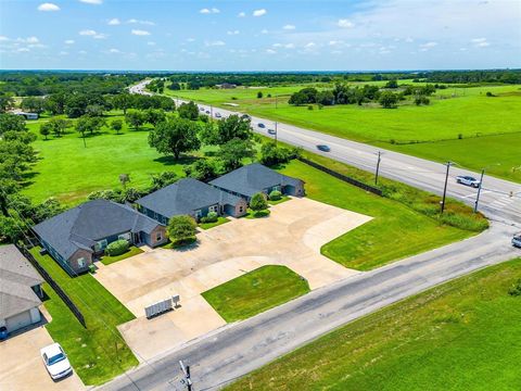Photo of 2700 James Road James Road, Granbury, TX 76049 (MLS # 21239849)