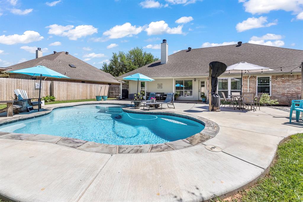 218 Granada Calle Street