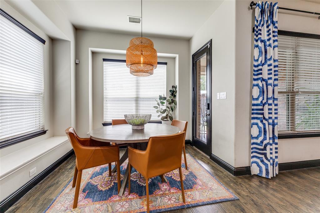 Manors - Residential