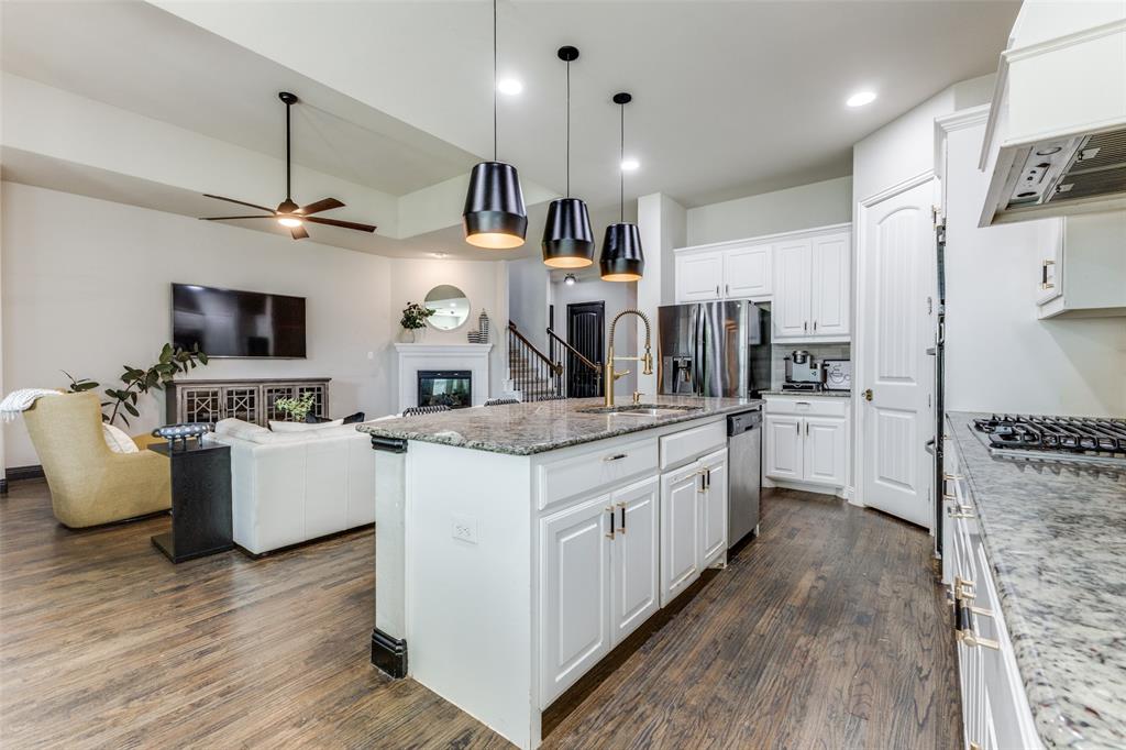 Manors - Residential