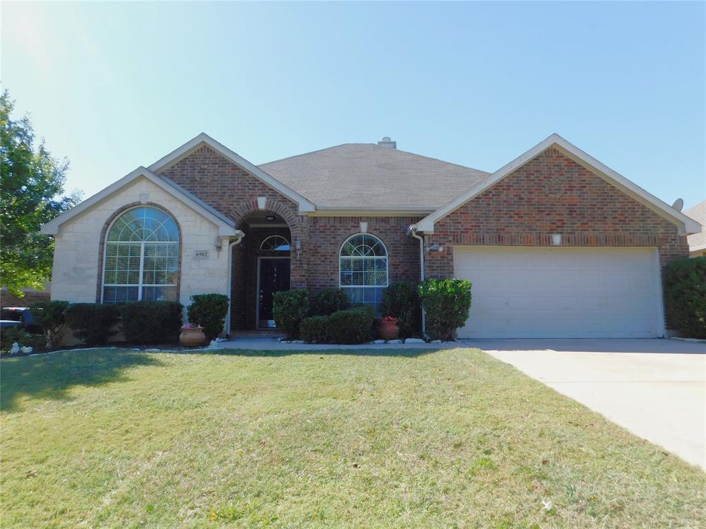 Wynstone At Oakmont Ph II - Residential Lease