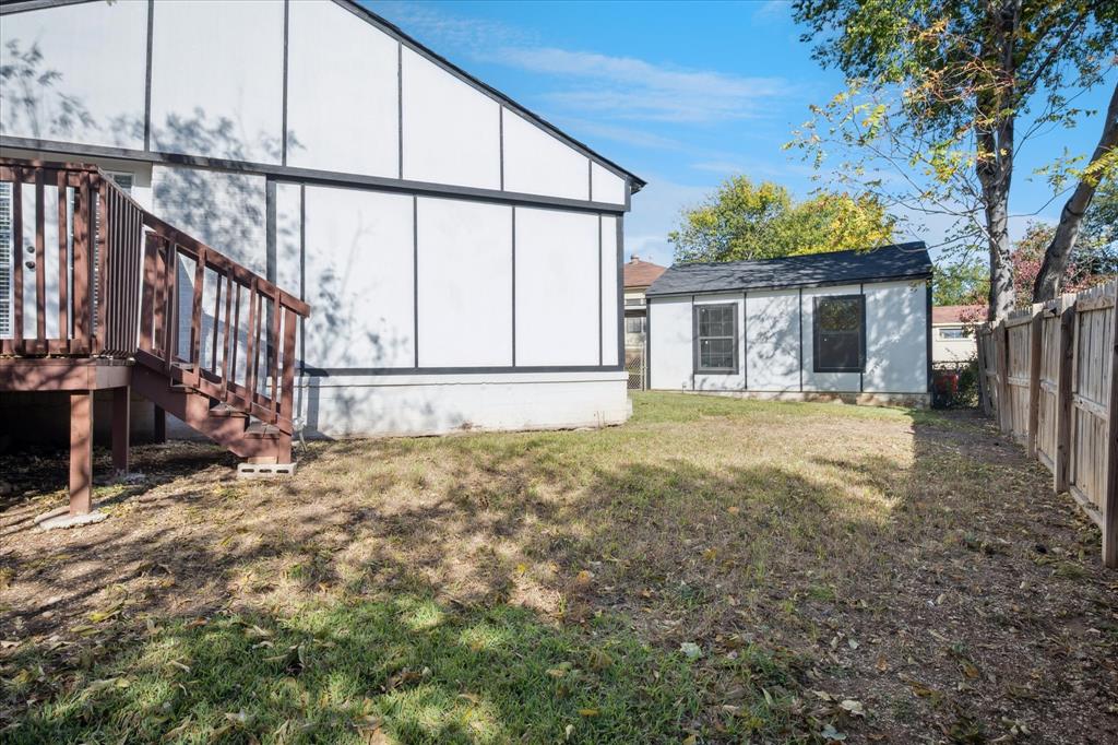 El Tivoli Place - Residential