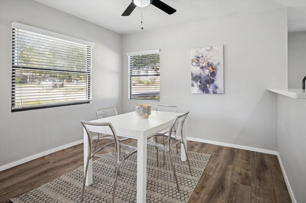 El Tivoli Place - Residential