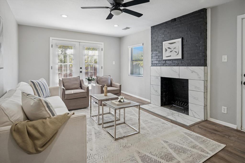 2717 El Tivoli Drive