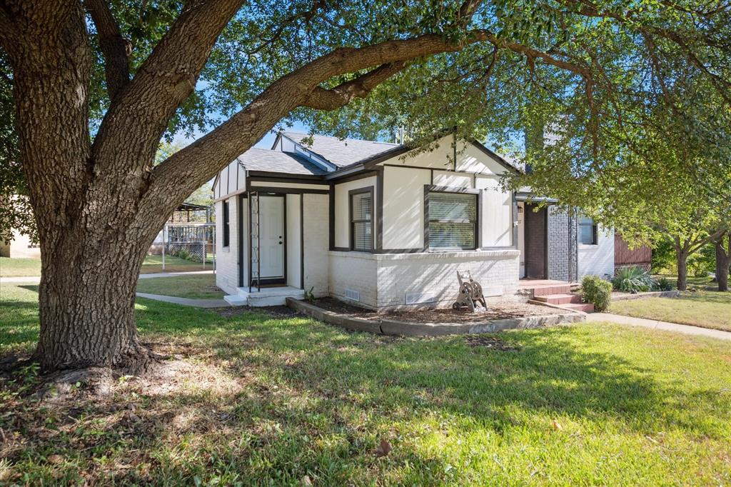 2717 El Tivoli Drive