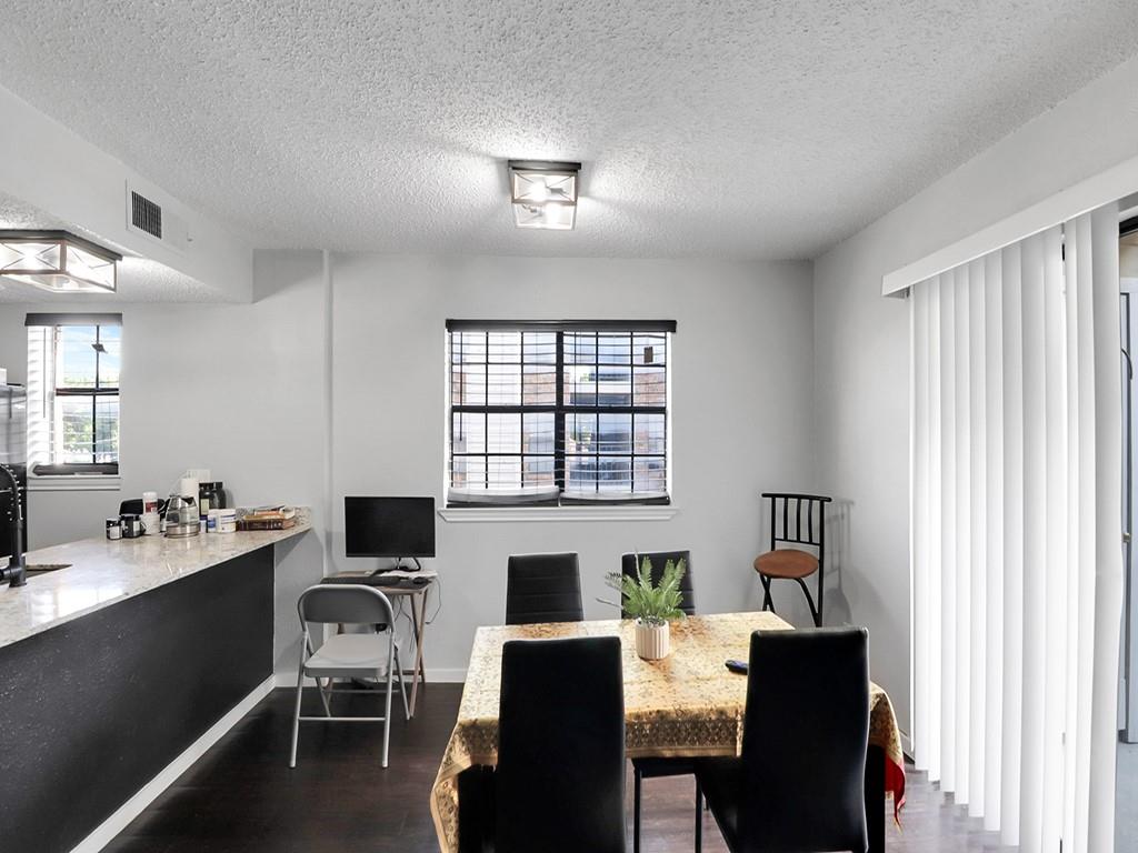 Royal Lane Highlands - Residential