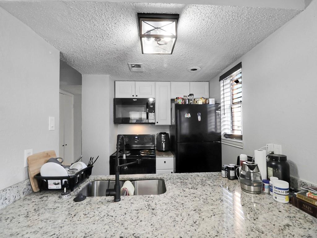 Royal Lane Highlands - Residential