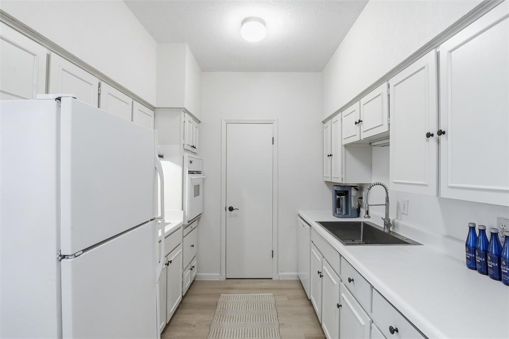 Royale Orleans East Condo - Residential