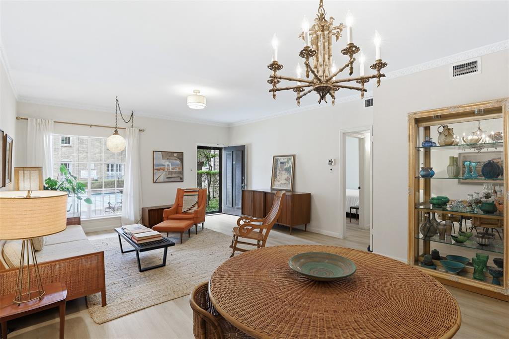 Royale Orleans East Condo - Residential