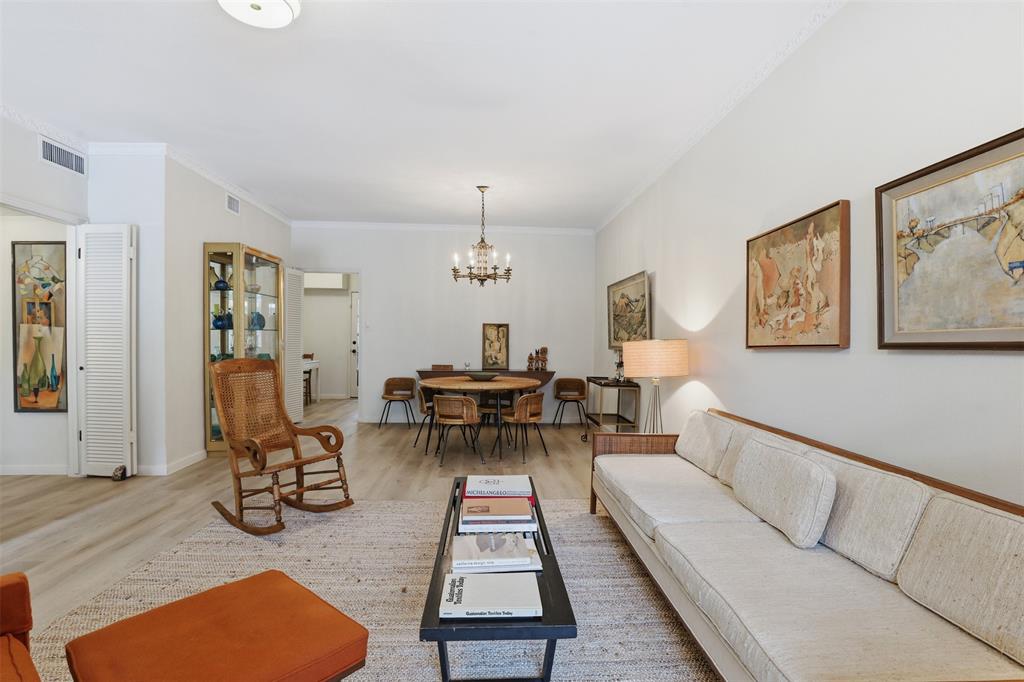 Royale Orleans East Condo - Residential