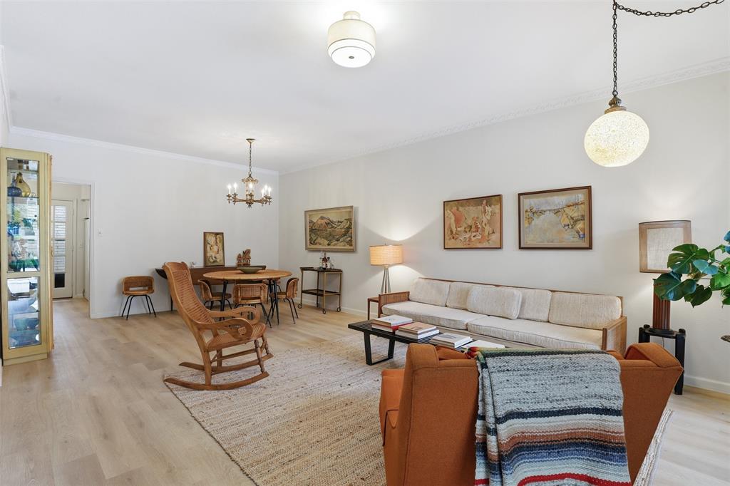 Royale Orleans East Condo - Residential
