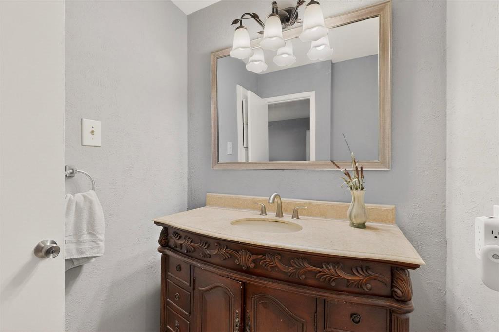 Prestonwood Green Condos - Residential