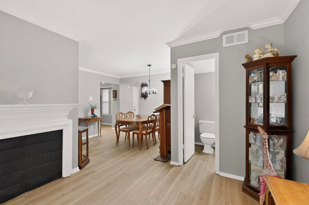 Prestonwood Green Condos - Residential