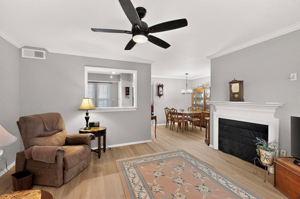 Prestonwood Green Condos - Residential