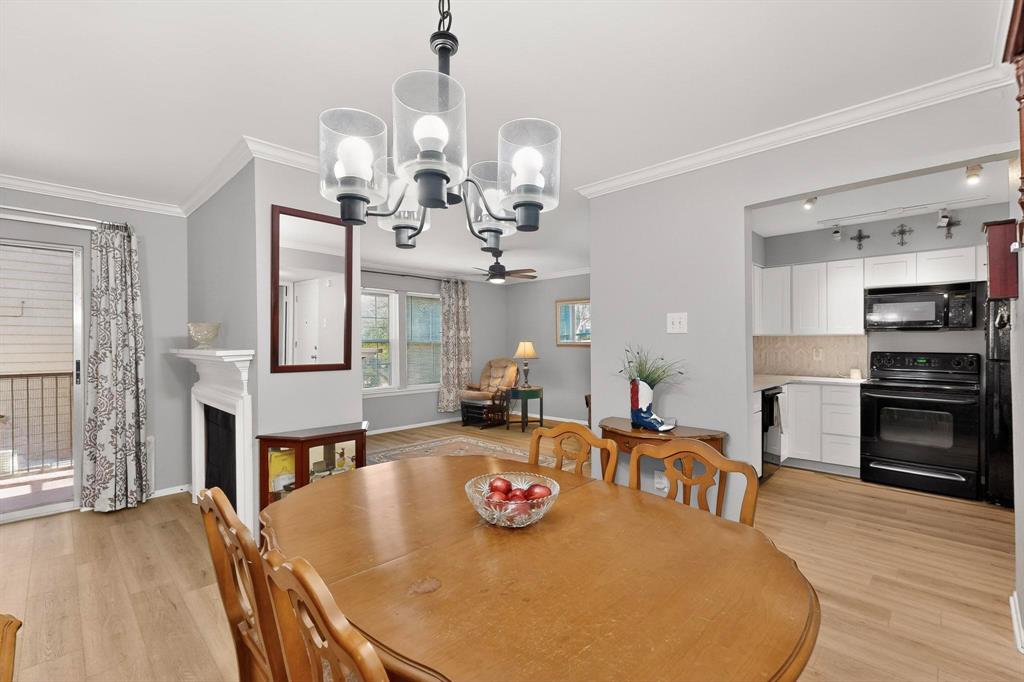 Prestonwood Green Condos - Residential