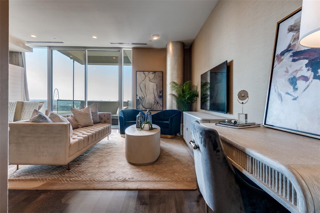 South Tower Residences - Residential