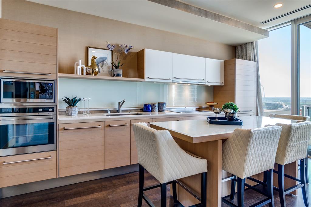 South Tower Residences - Residential