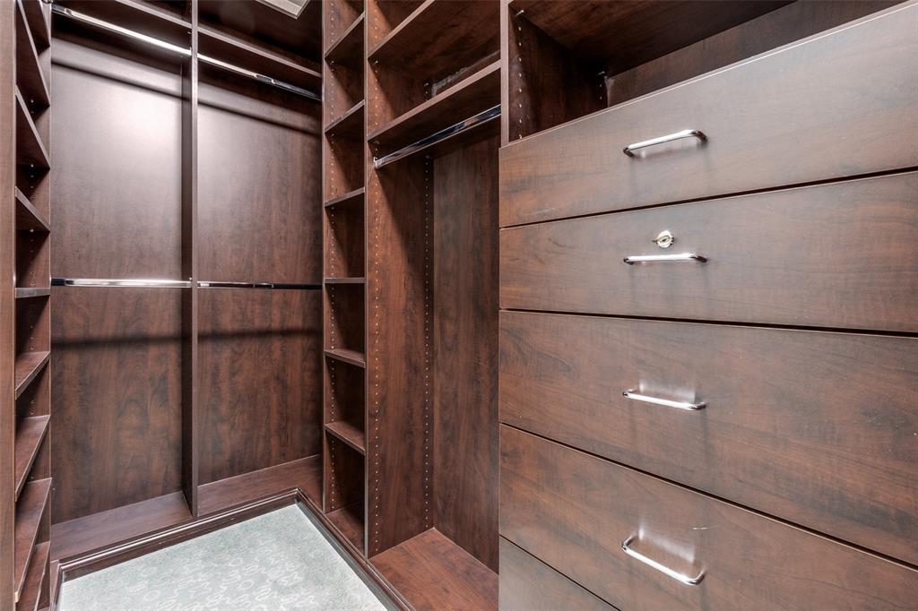 South Tower Residences - Residential