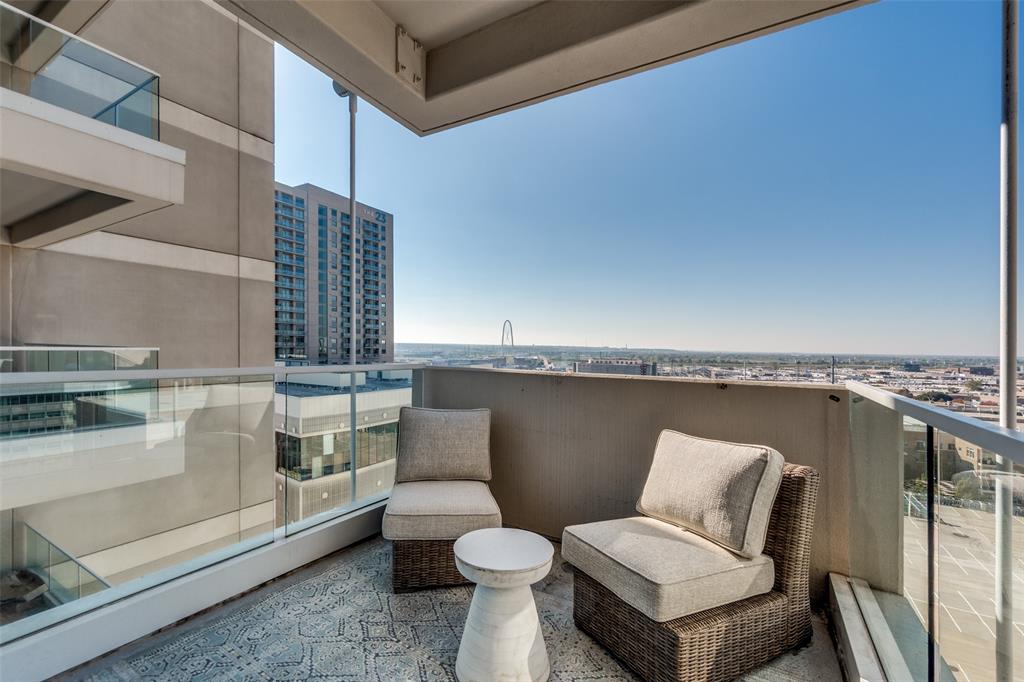 South Tower Residences - Residential