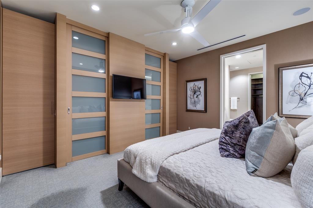 South Tower Residences - Residential