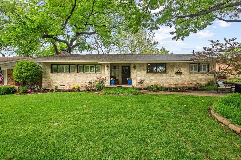 10111 Shadyview Drive