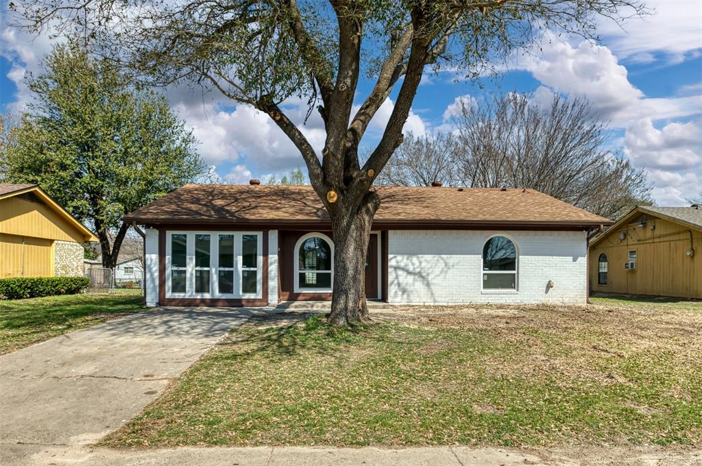 Singing Hills - Residential