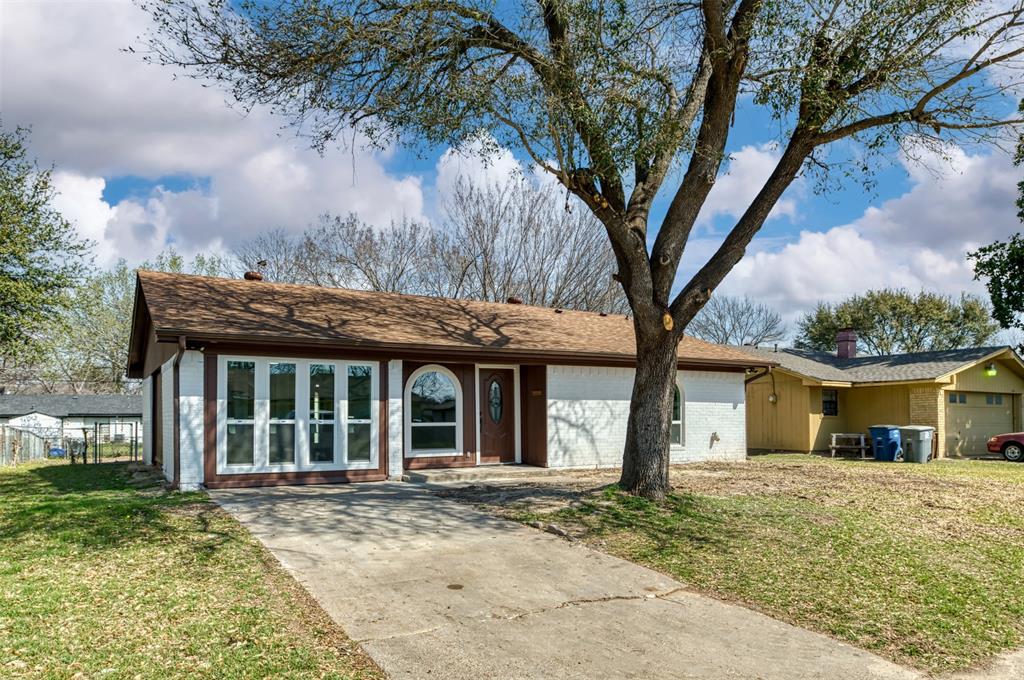 Singing Hills - Residential