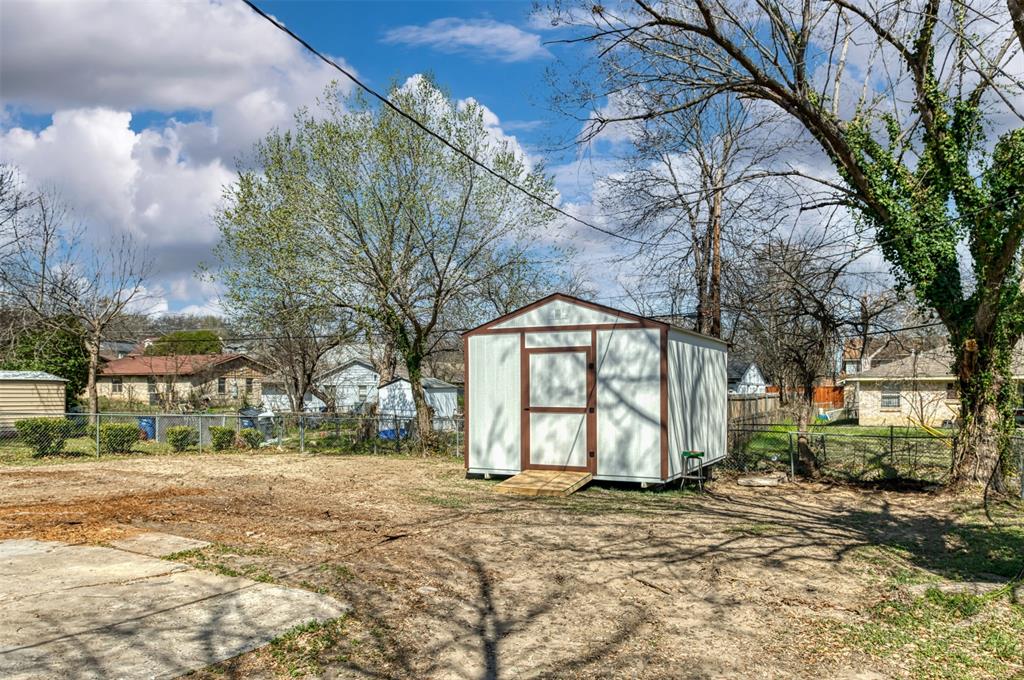 Singing Hills - Residential
