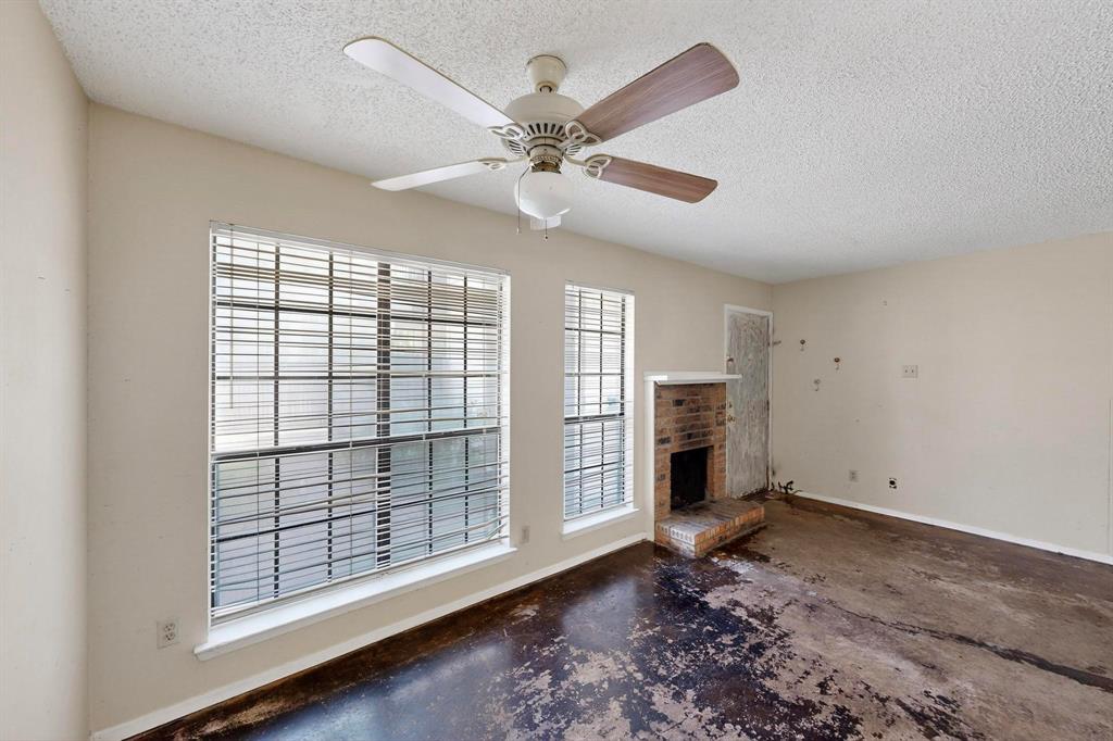 Garrett Park Condo - Residential