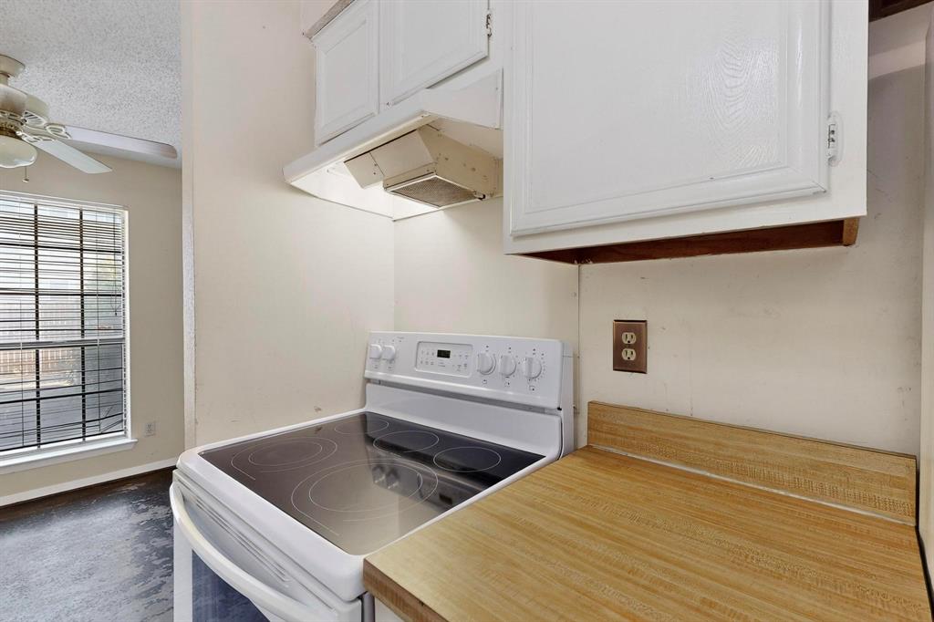 Garrett Park Condo - Residential